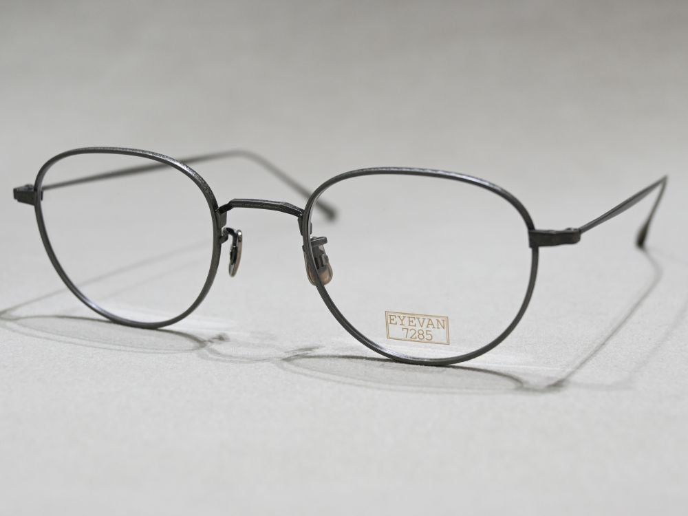 EYEVAN7285らしい、品のあるモデル！ 『 1001 』 – OptiqueHARUTA