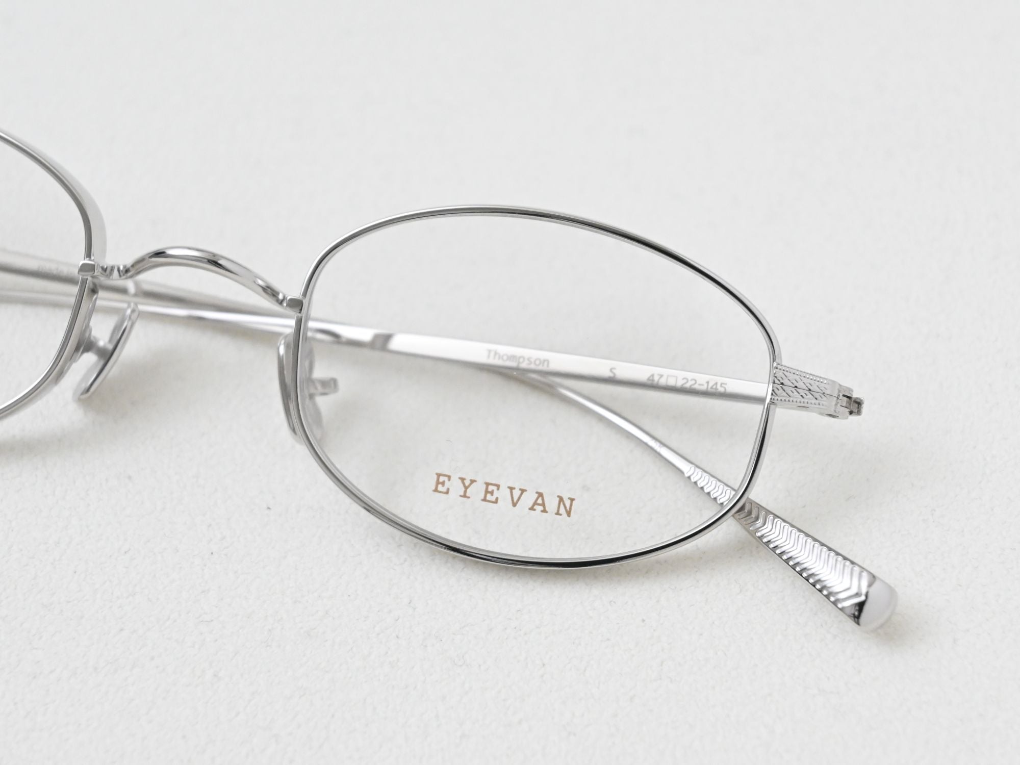 EYEVAN｜THOMPSONが入荷いたしました。 – OptiqueHARUTA