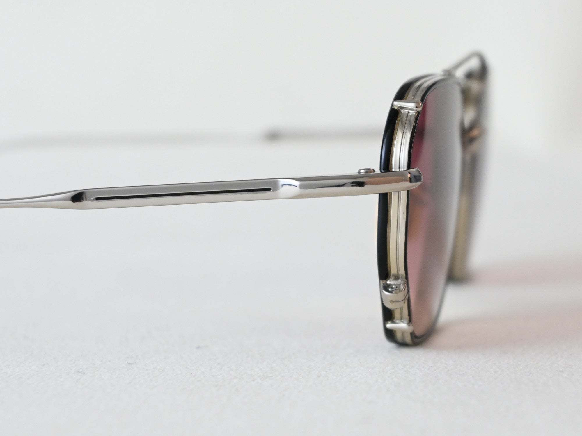 MARBOT_SILVERFOX_SUN