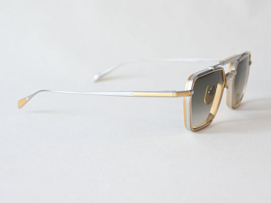 COMMODORE_SILVER_SUN