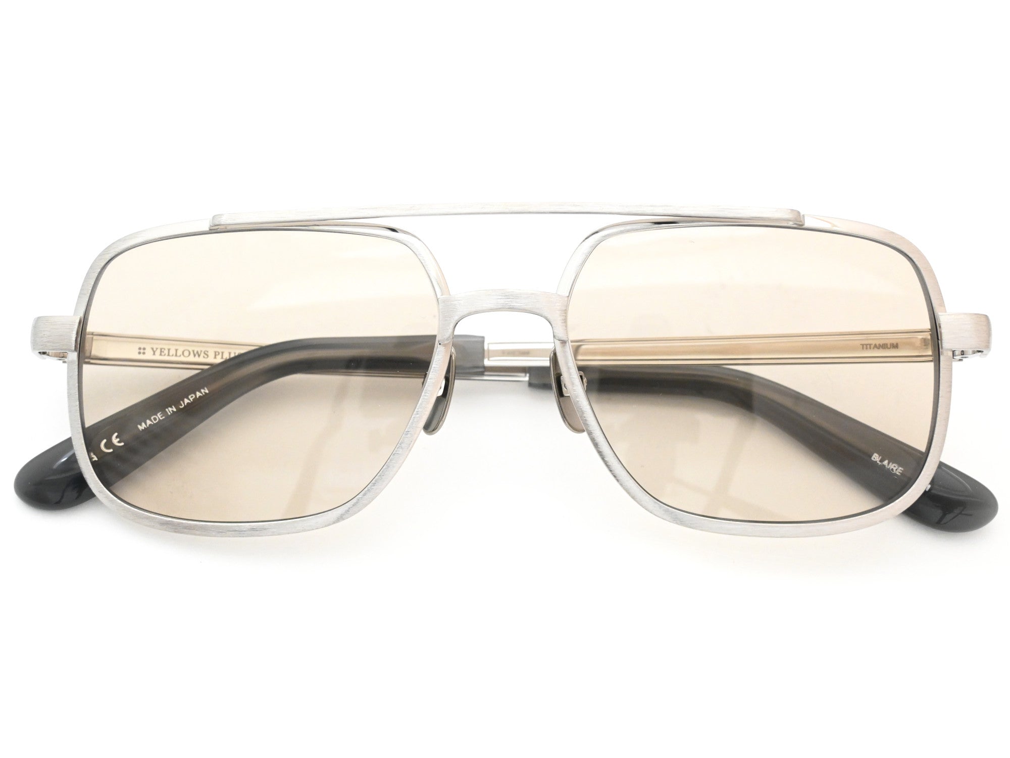 BLAIRE_1_サングラスver.