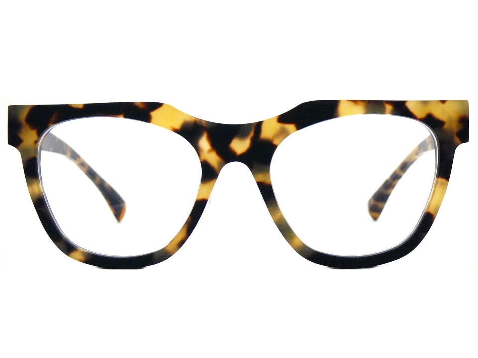 RAIKOKE-326_021_コート鼻