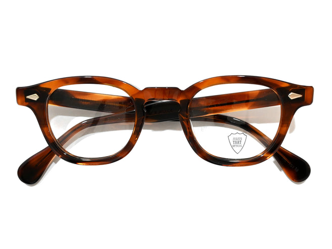 AR_44-24_Demi Amber