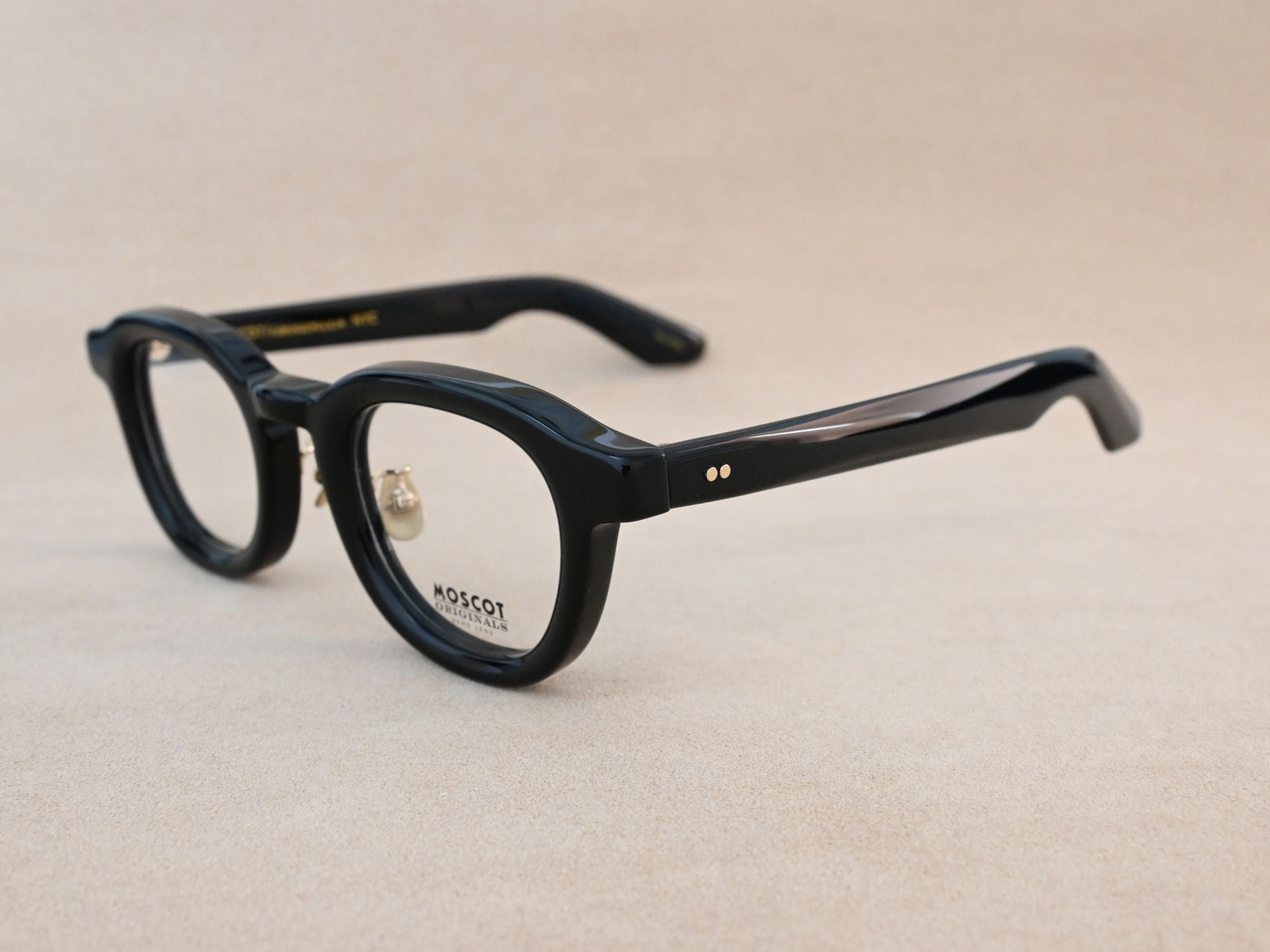 DAHVEN-JPN LTD17_44_BKG