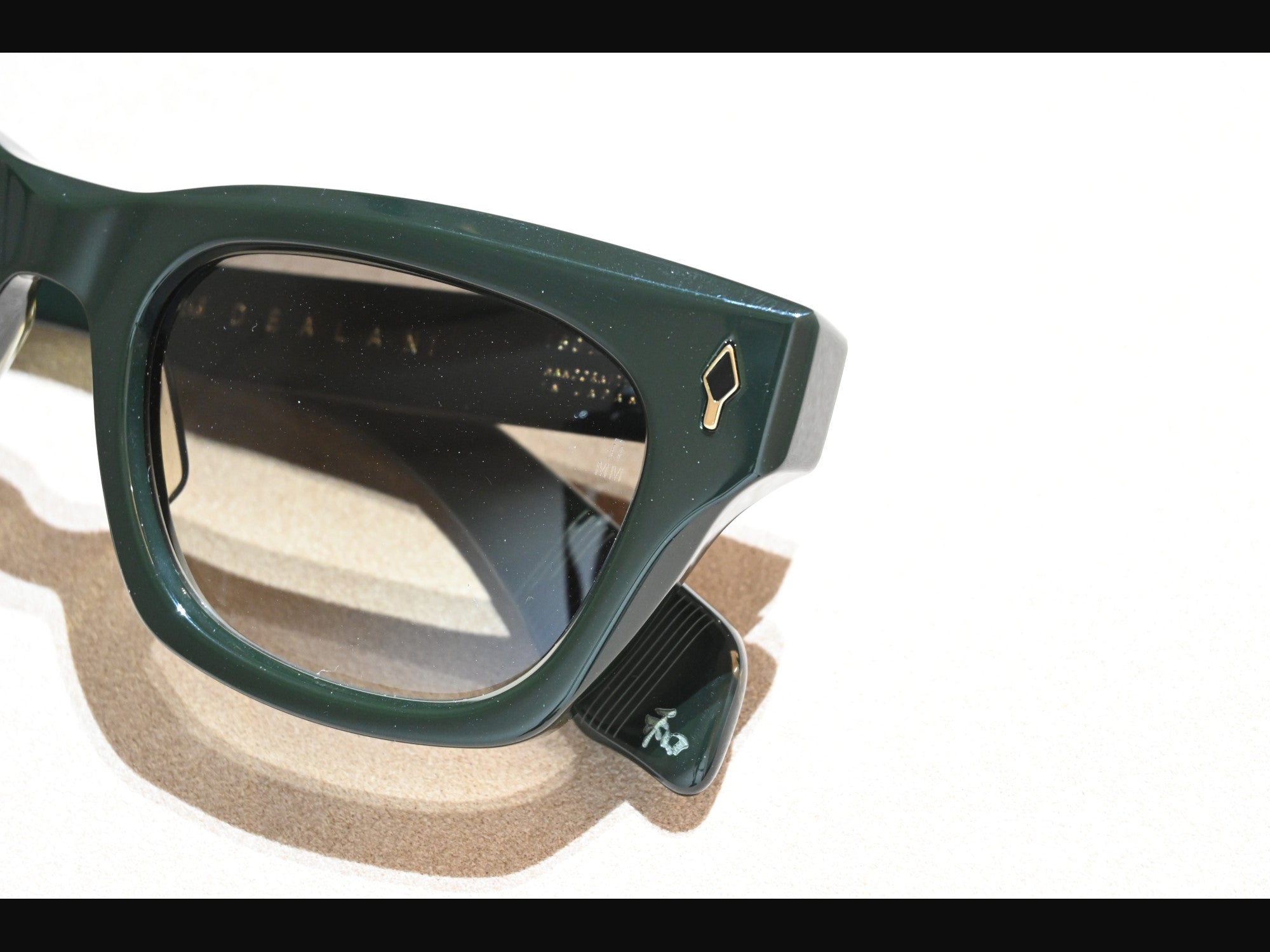 DEALAN_50_SACRAMENTO_SUN