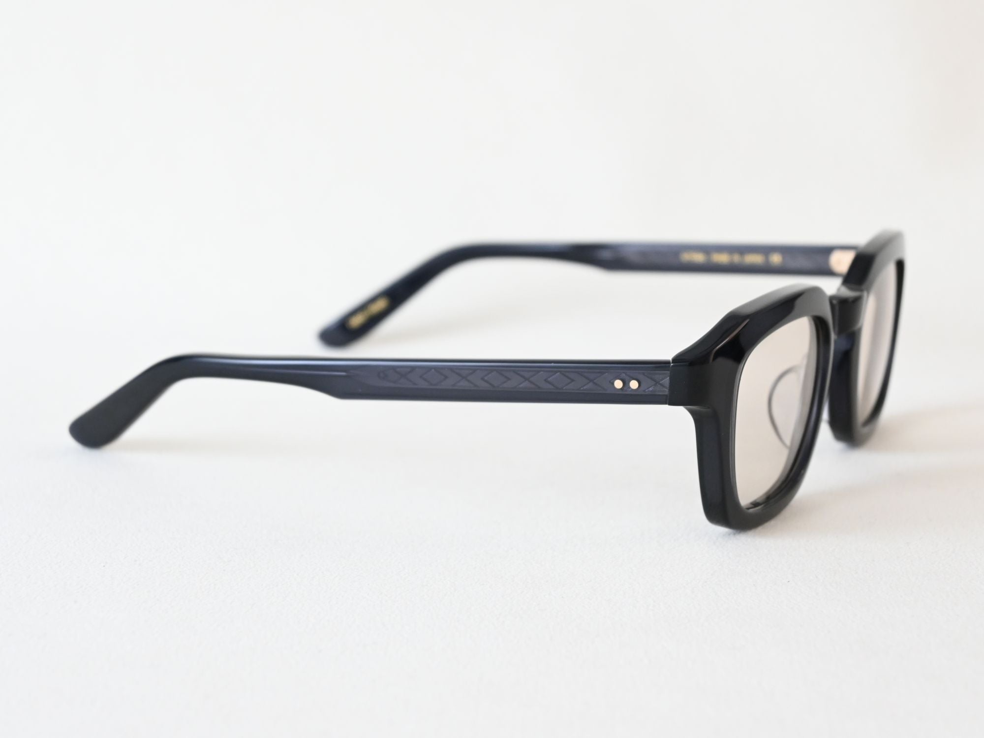 LEONARD_565_light brown