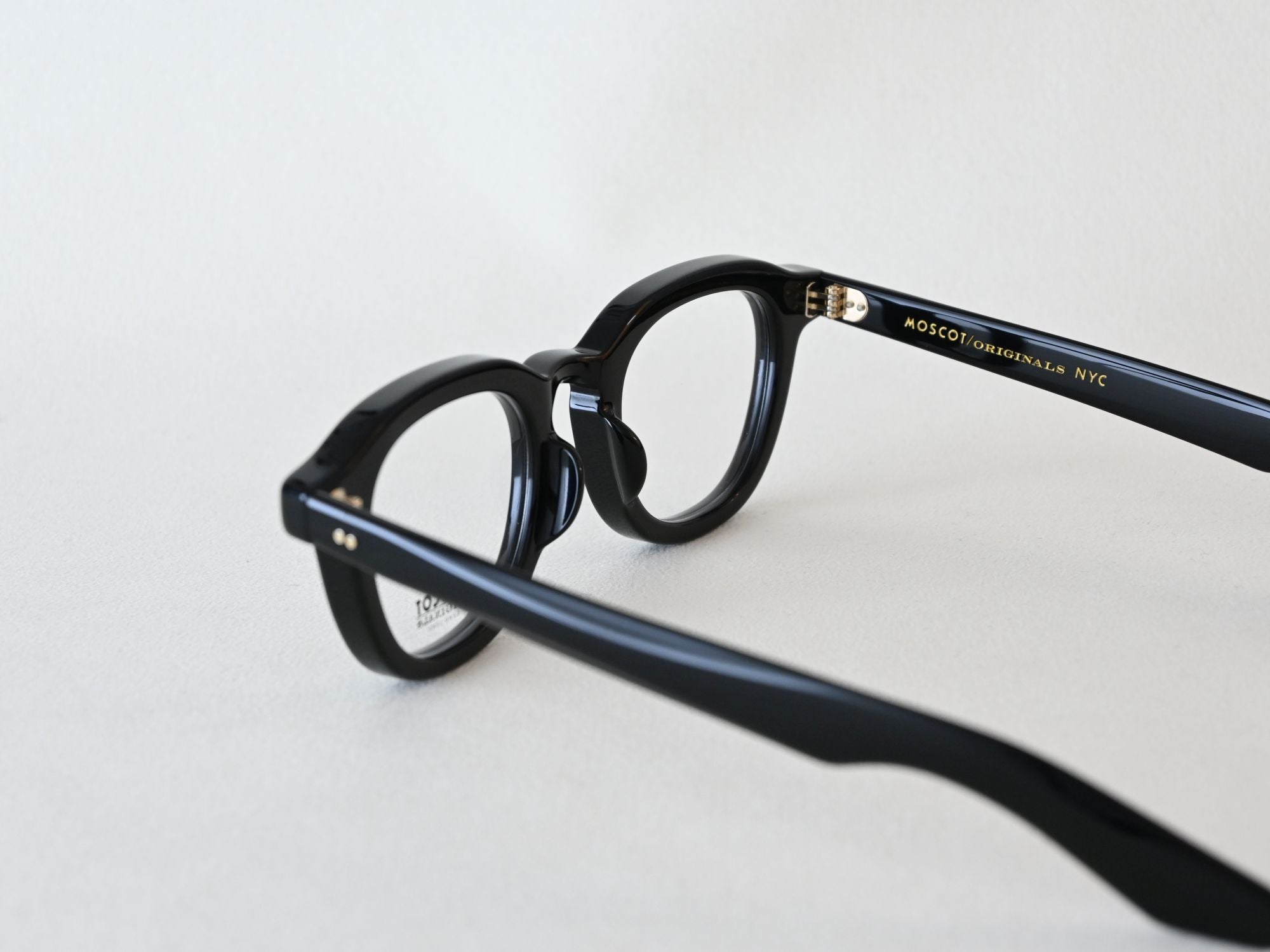 DAHVEN-JPN LTD18_47_BKG