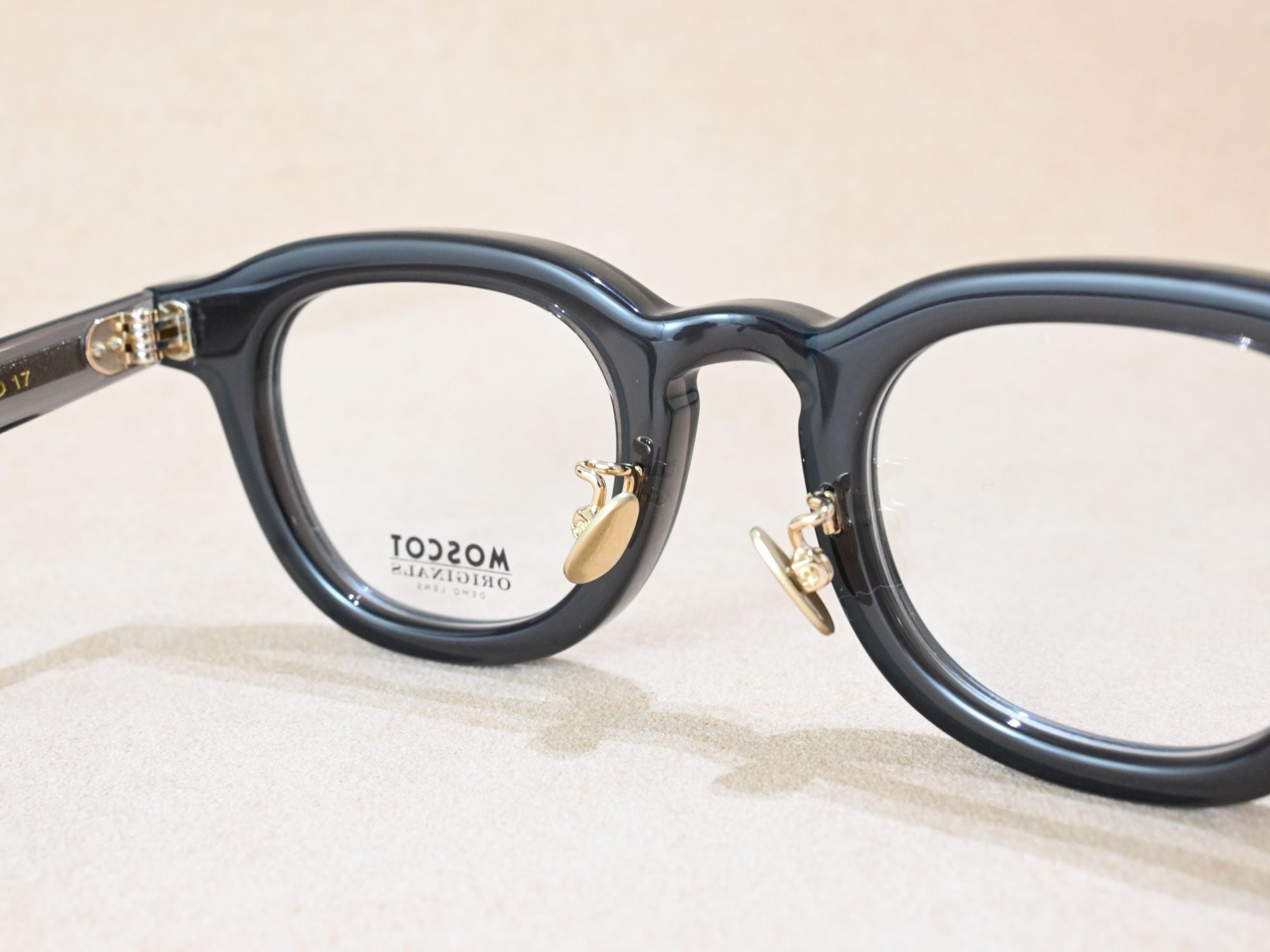 DAHVEN-JPN LTD17_44_SMKG