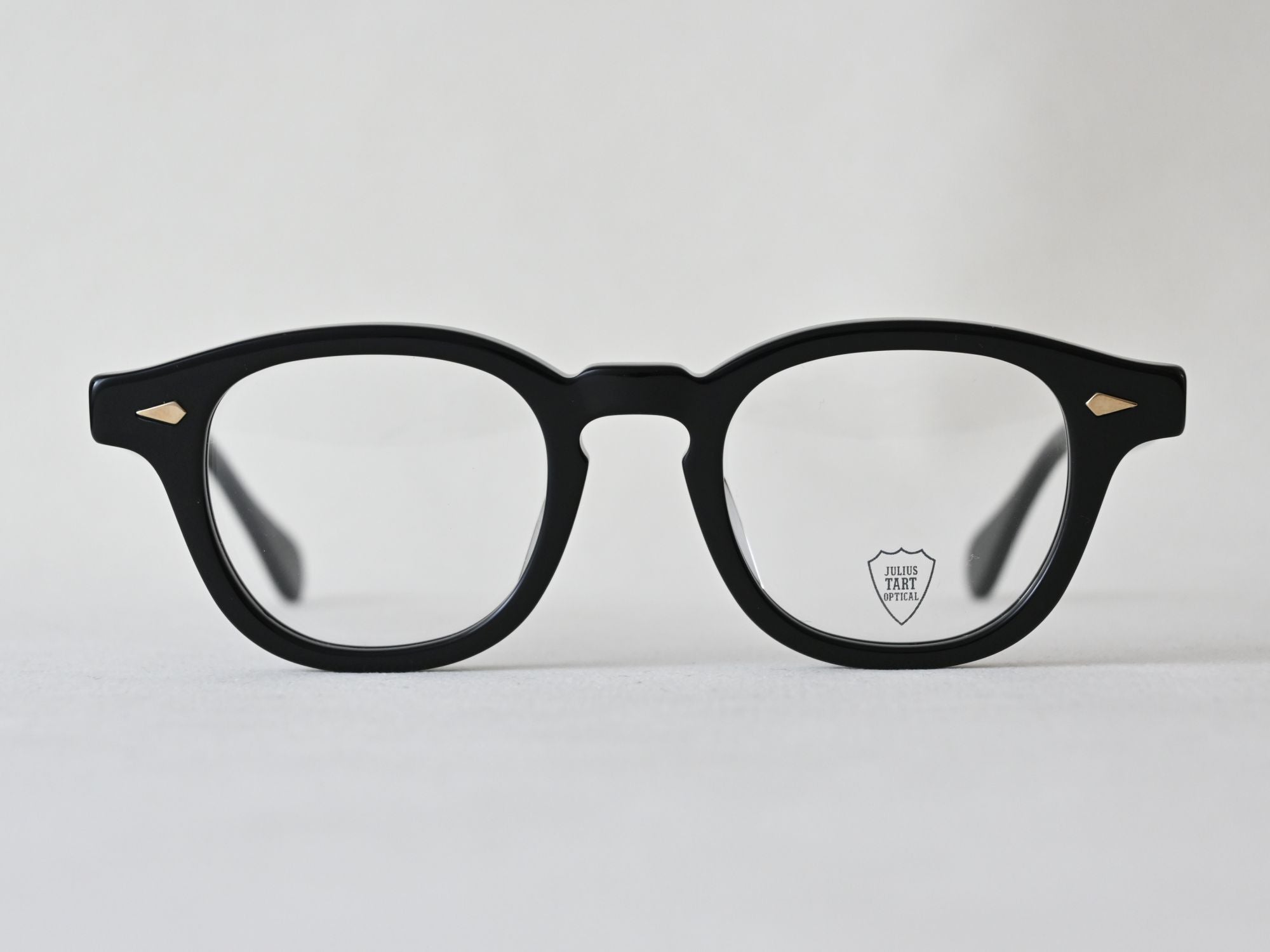 JULIUS TART OPTICAL – OptiqueHARUTA