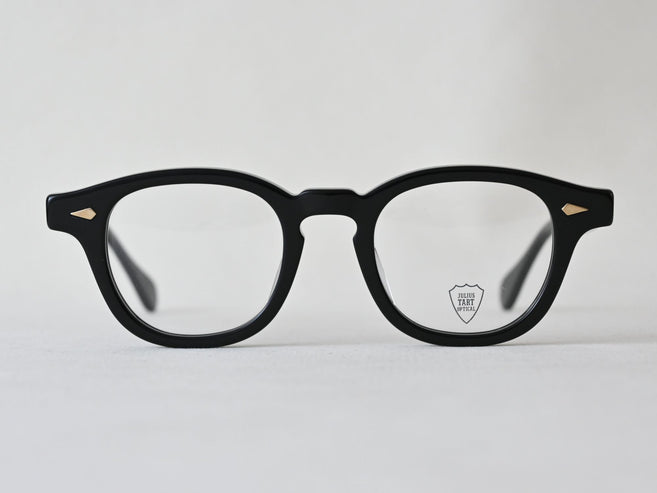 AR_46-22_Black