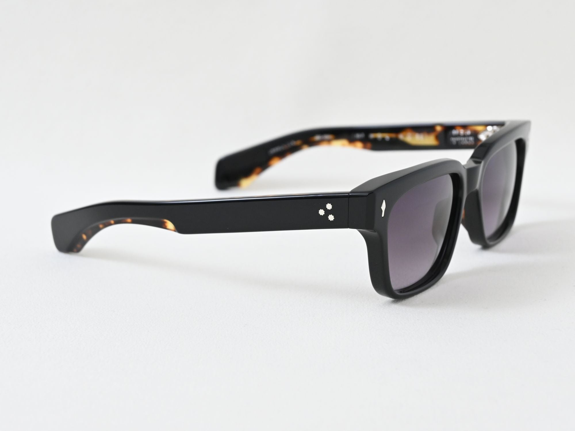 MOLINO 55_NOIR 11_SUN