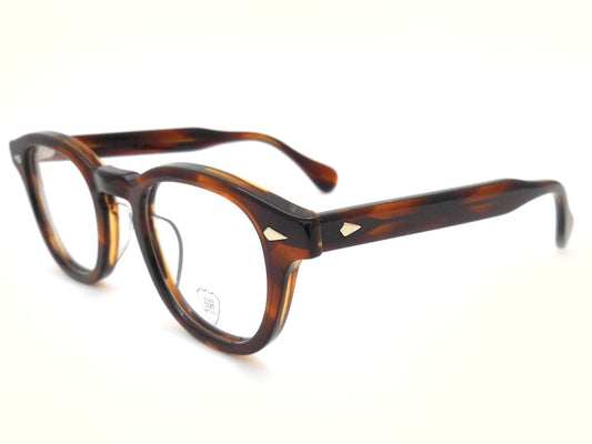 AR_48-24_Demi Amber