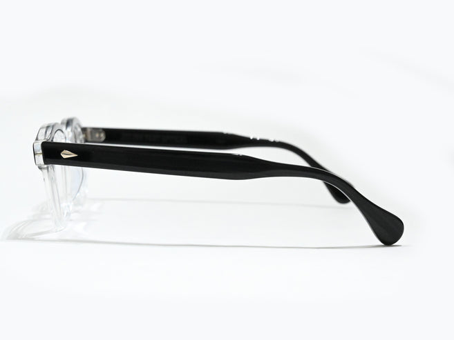 AR_44-22_Black Wood Clear