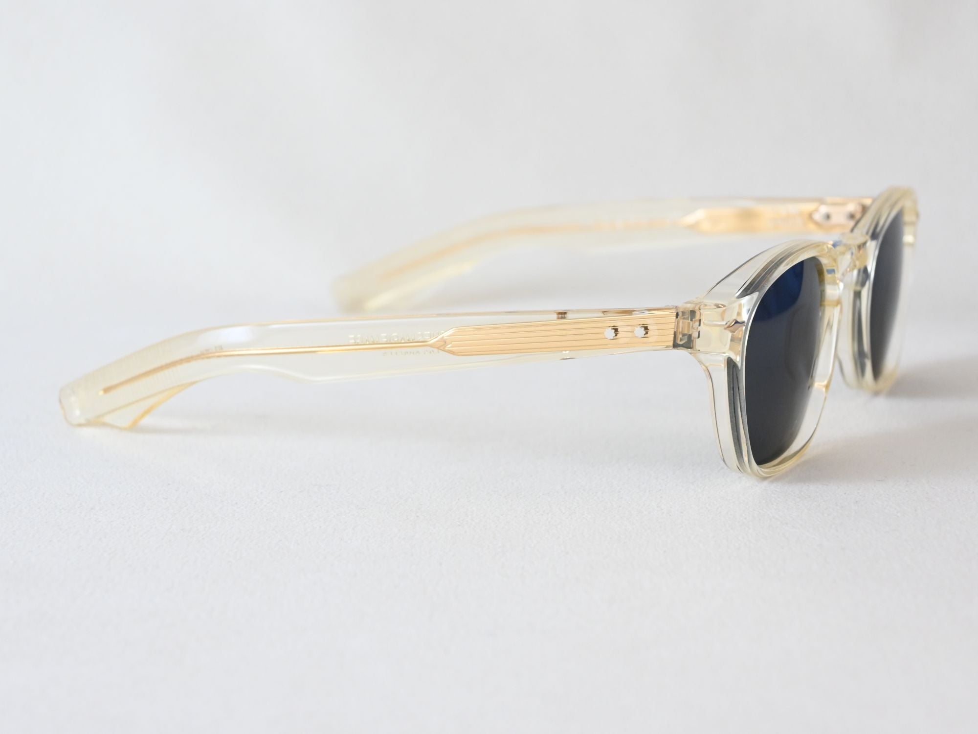 ZEPHIRIN 47_BRUT_SUN