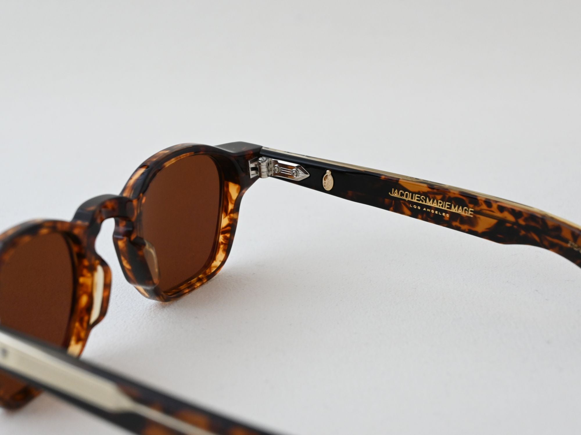 ZEPHIRIN_44_SAMOA_SUN