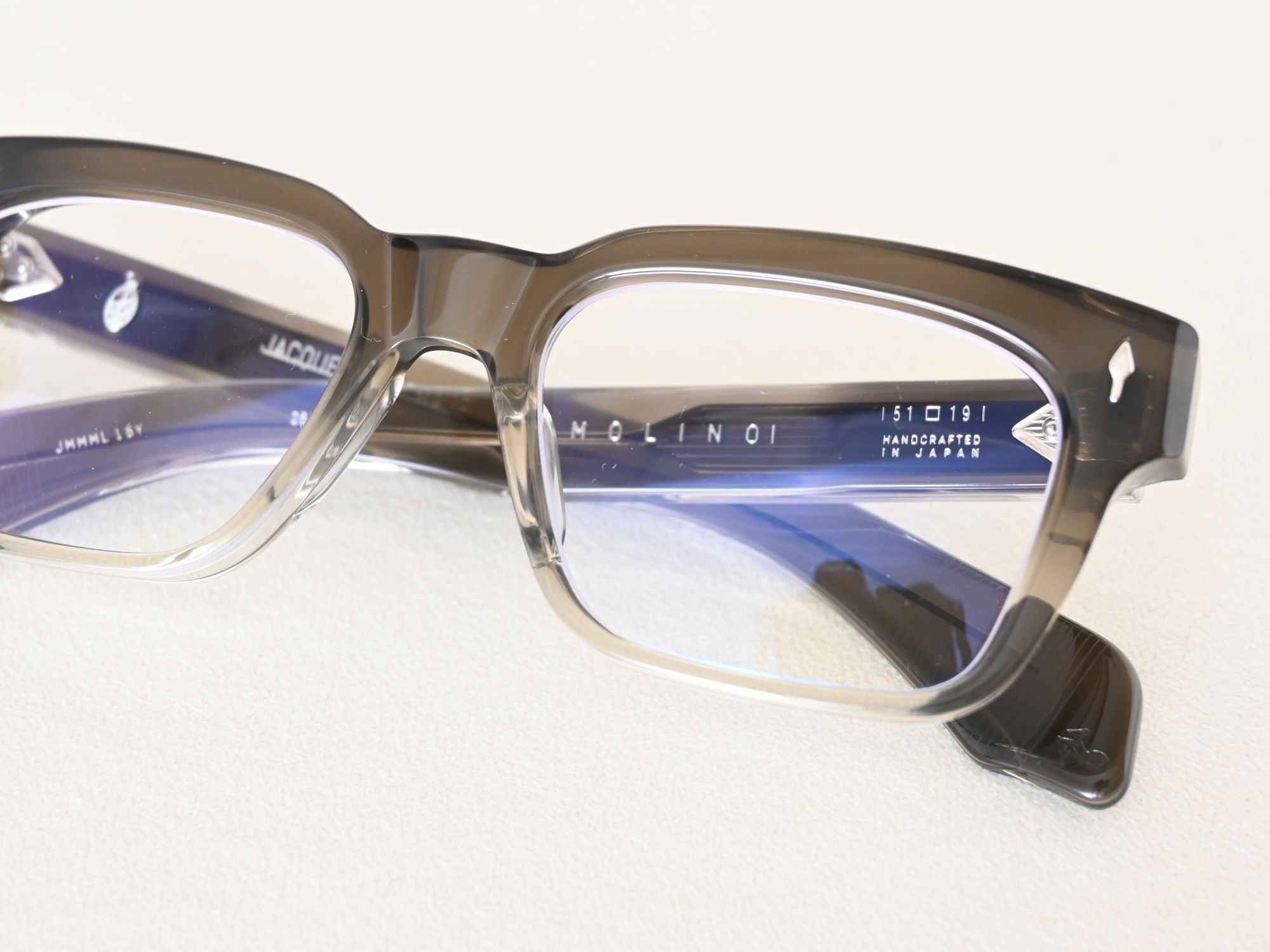 MOLINO_51_SMOKE FADE