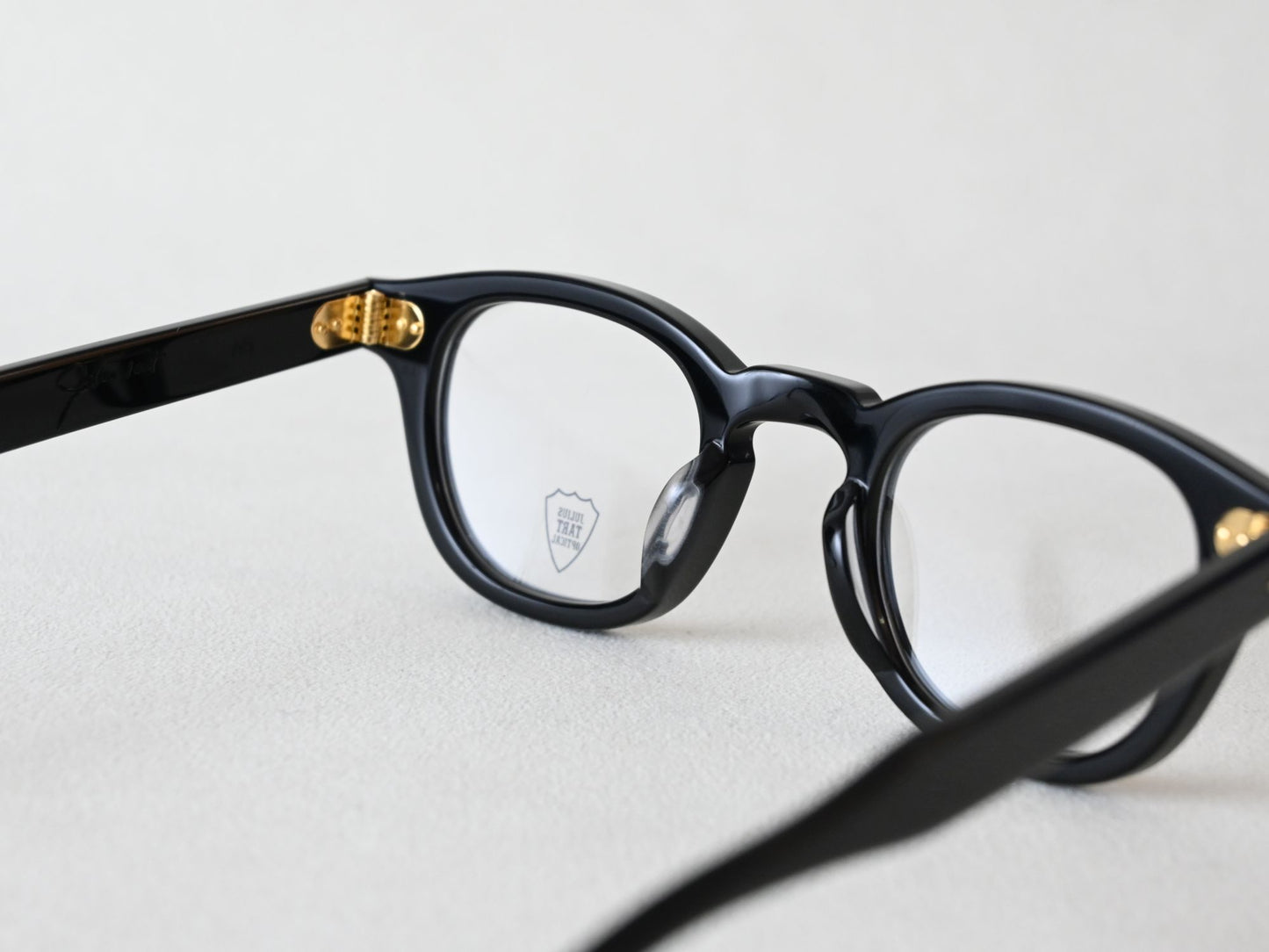 AR-GOLD_44-24_BLACK