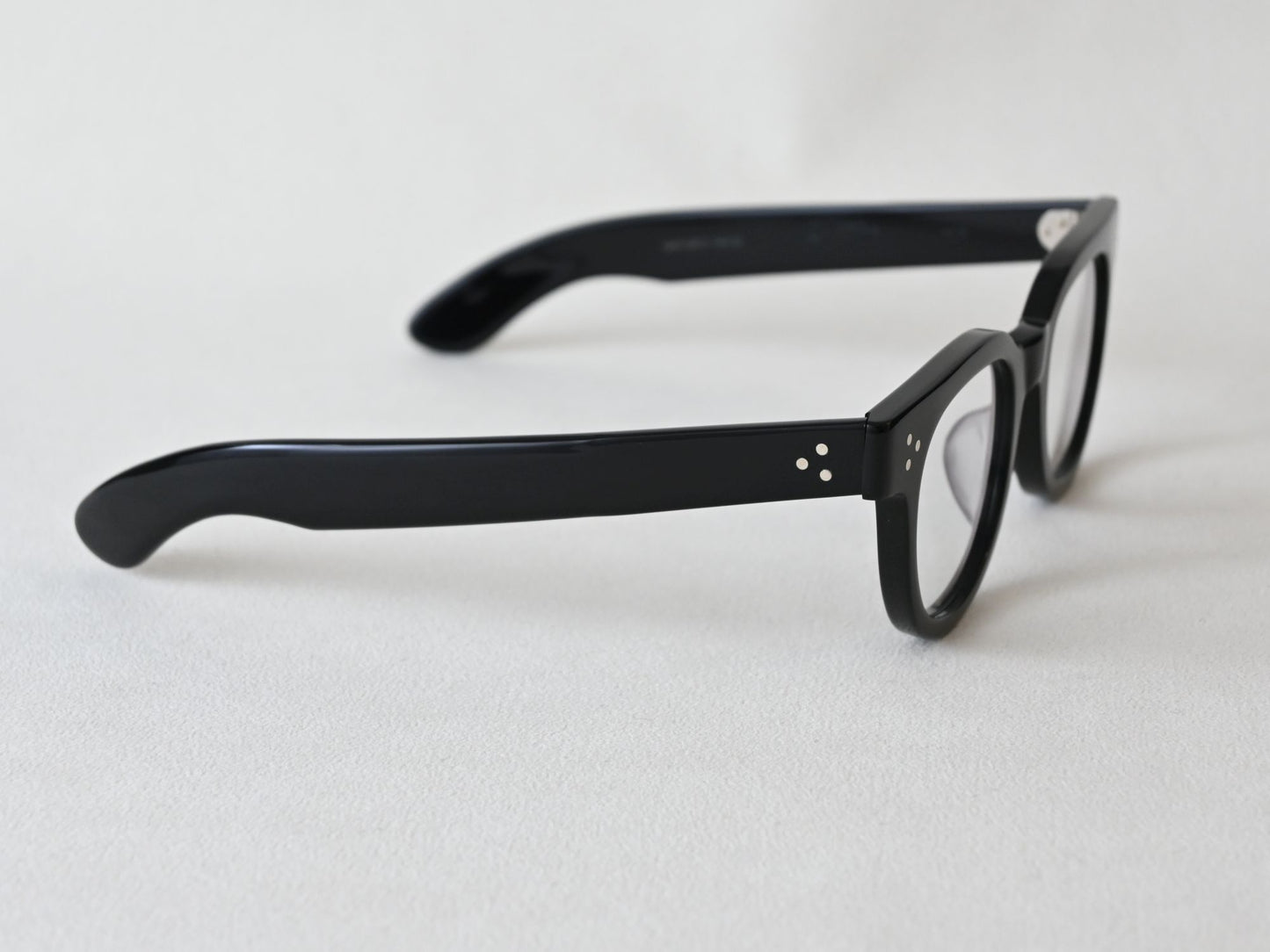 FDR_48_Black