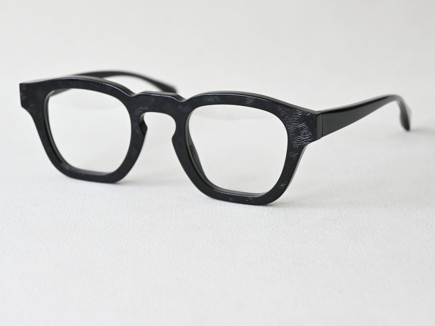 BINTAN-353_2025JPNLTD-225