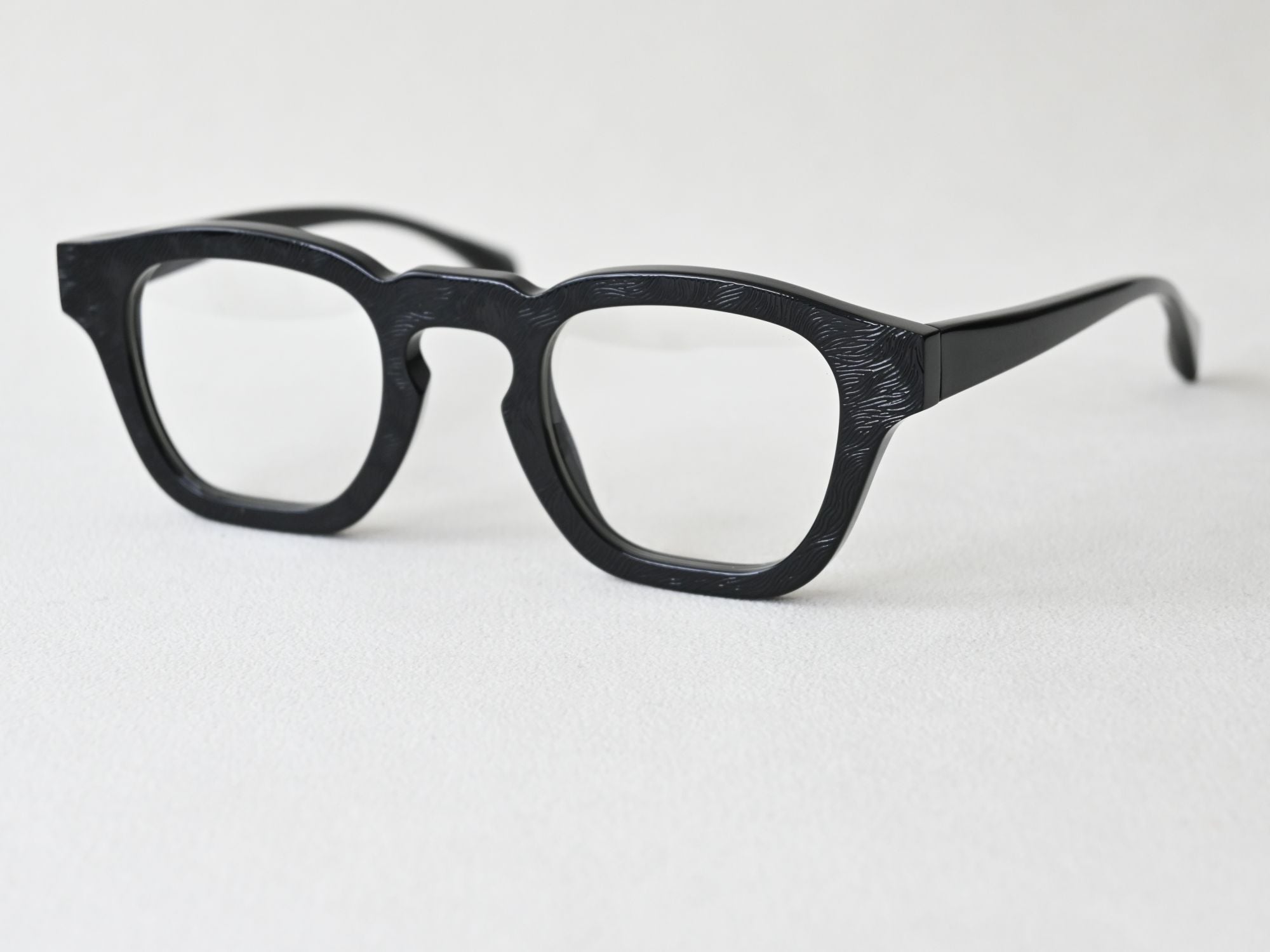 BINTAN-353_2025JPNLTD-225