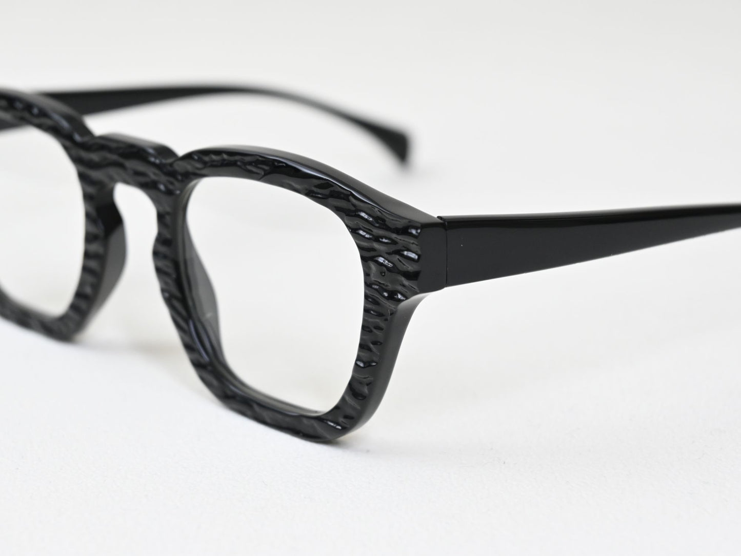 BINTAN-353_2025JPNLTD-227