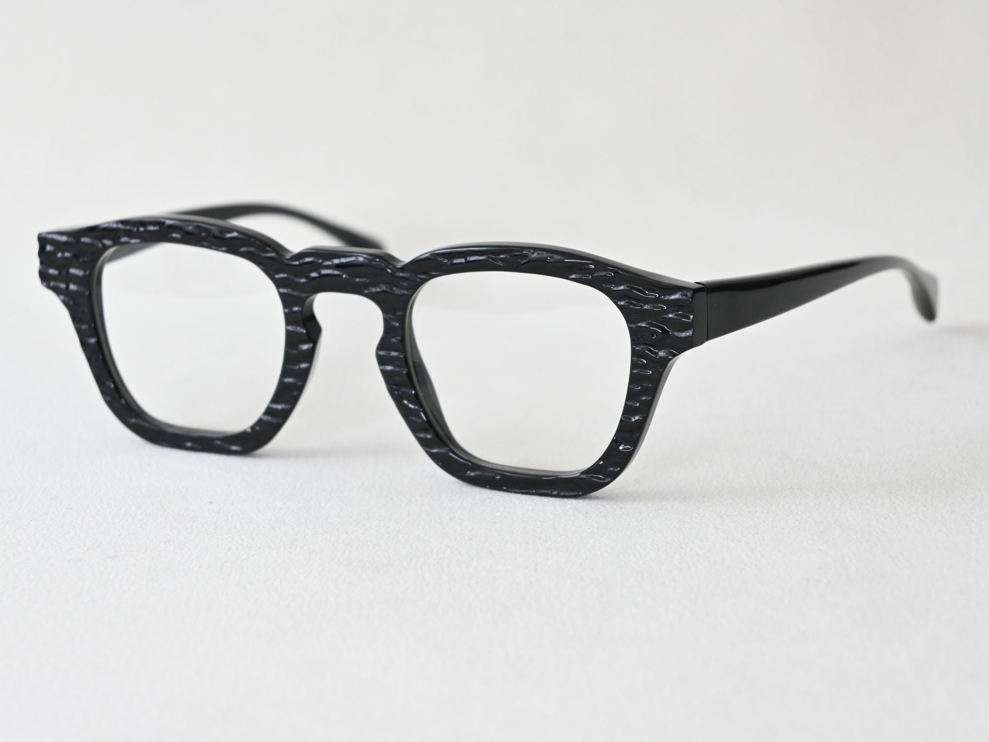 BINTAN-353_2025JPNLTD-227