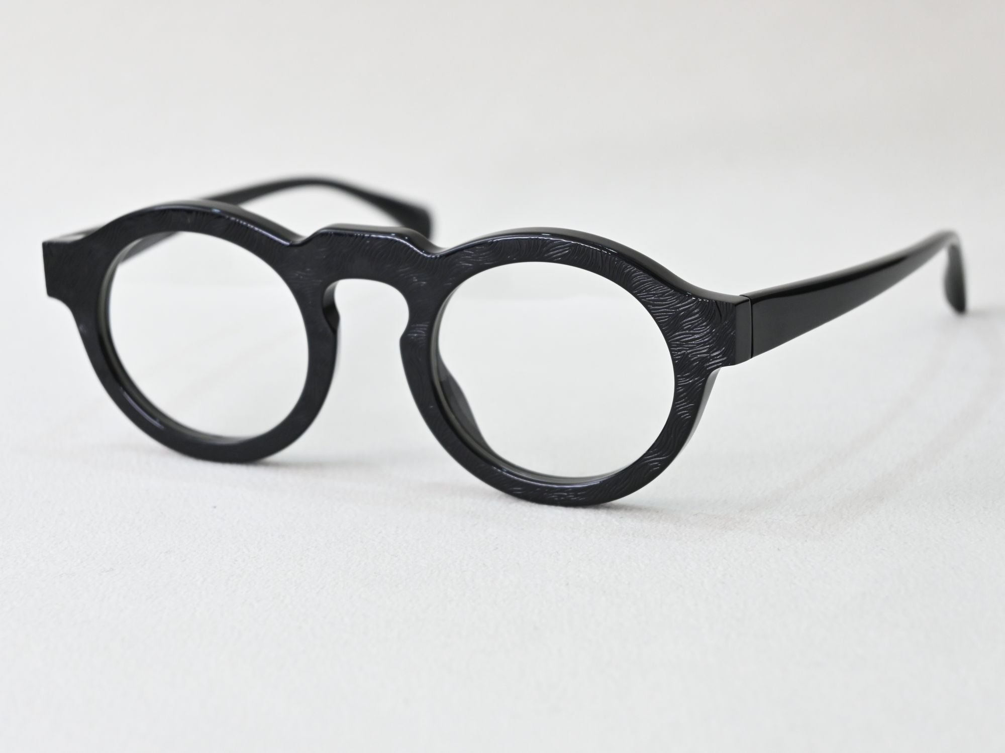 PAQUES-506_2025JPNLTD-225