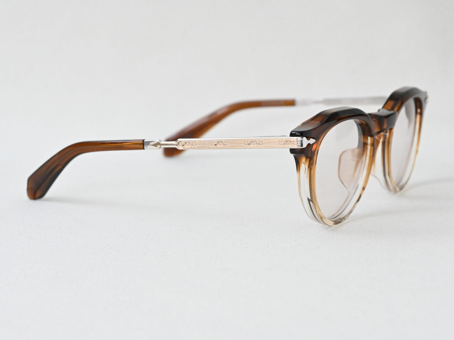DESNOS_HICKORY FADE