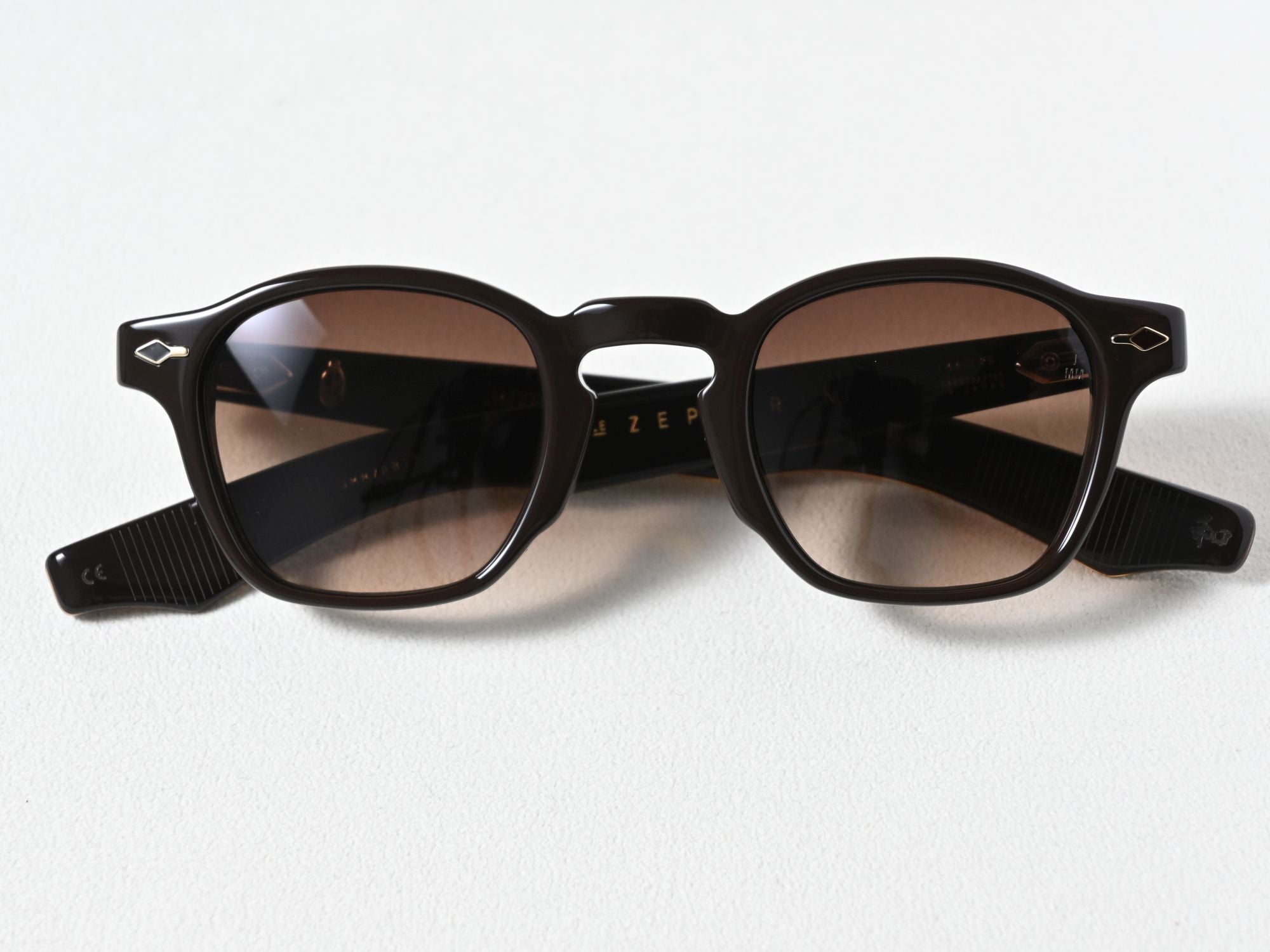 ZEPHIRIN-EPOXY-SUN_44_GANACHE