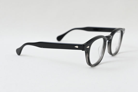 AR_48-24_DARK BLACK FADE