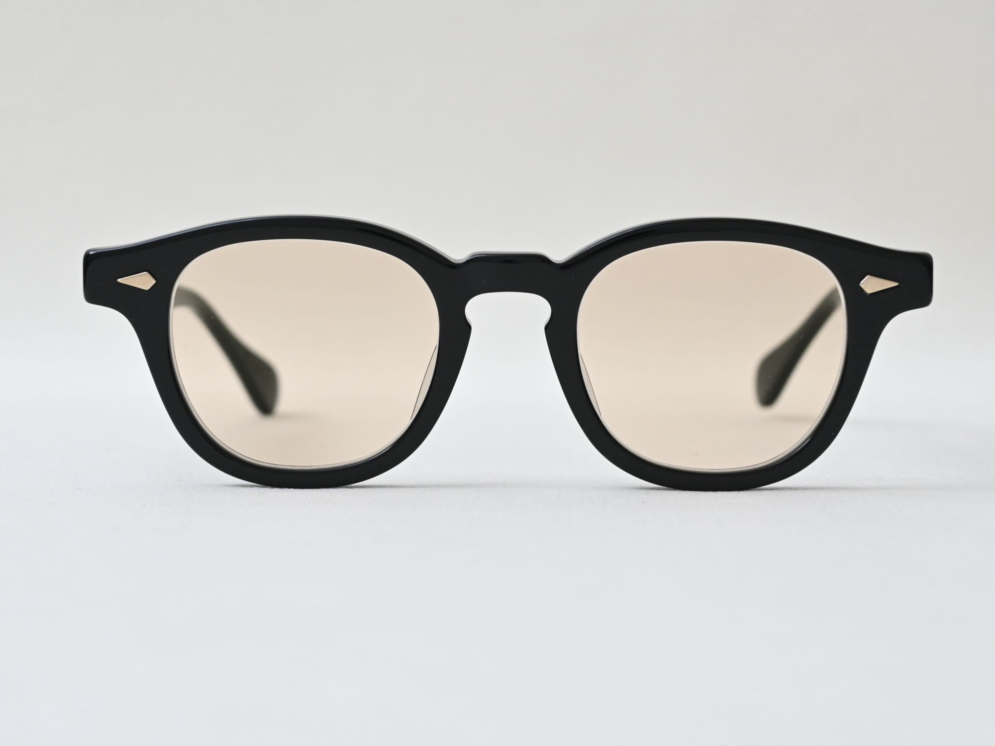 AR_46-22_Black_オビエドB-HMC