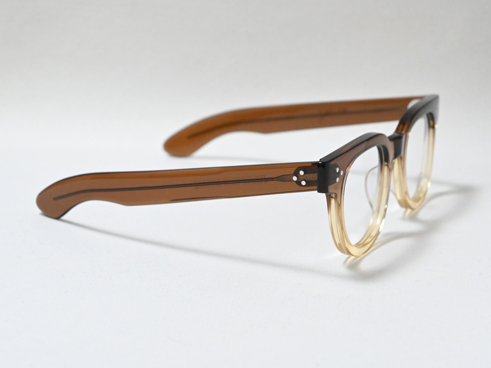 FDR_50_BROWN GRADIENT