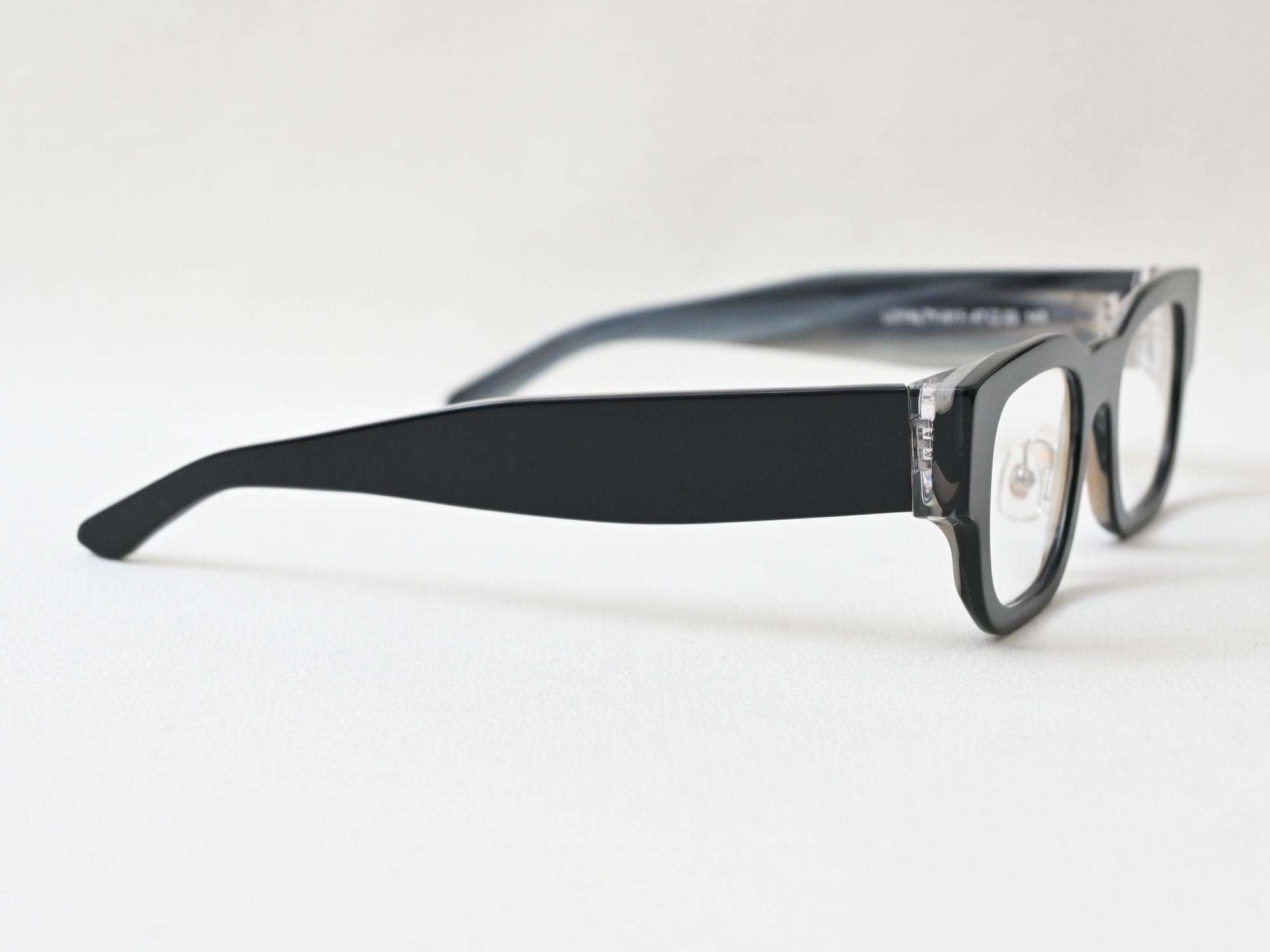 LOYALTY_17_シリコンパット