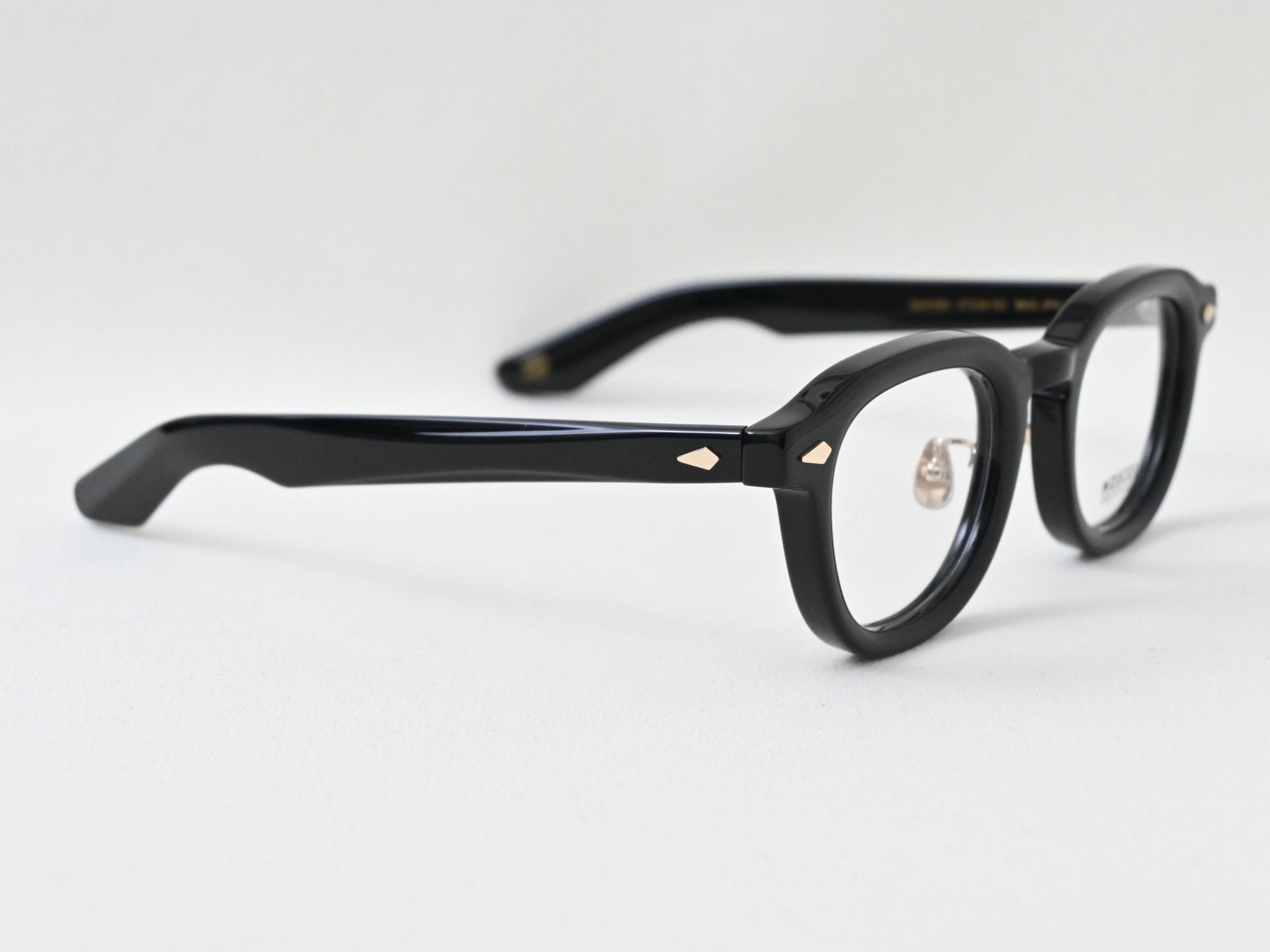 DAHVEN-JPN LTD 19_47_BKG