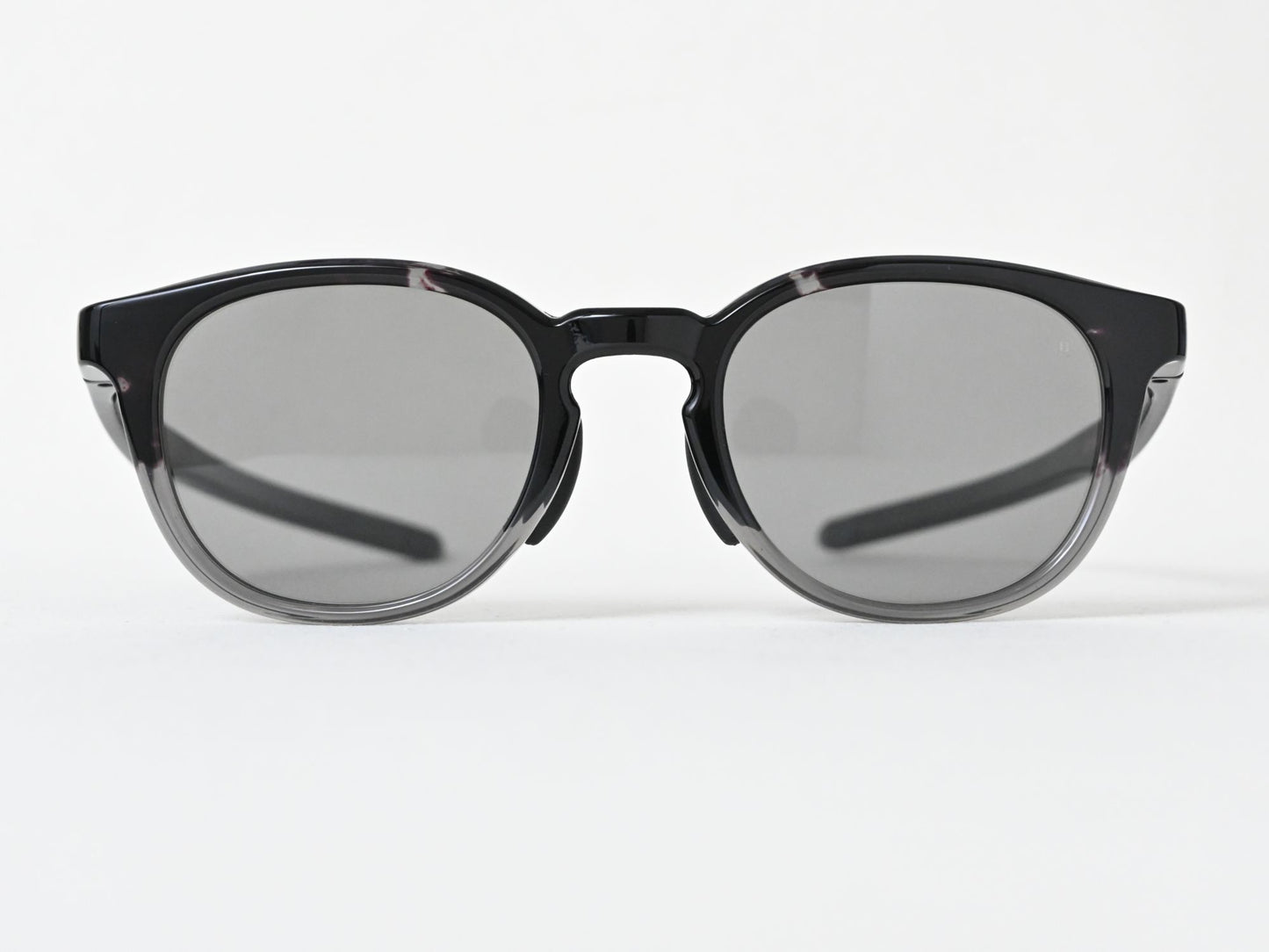 SCHILLER_GYDMH-BK-PL-GRY2偏光