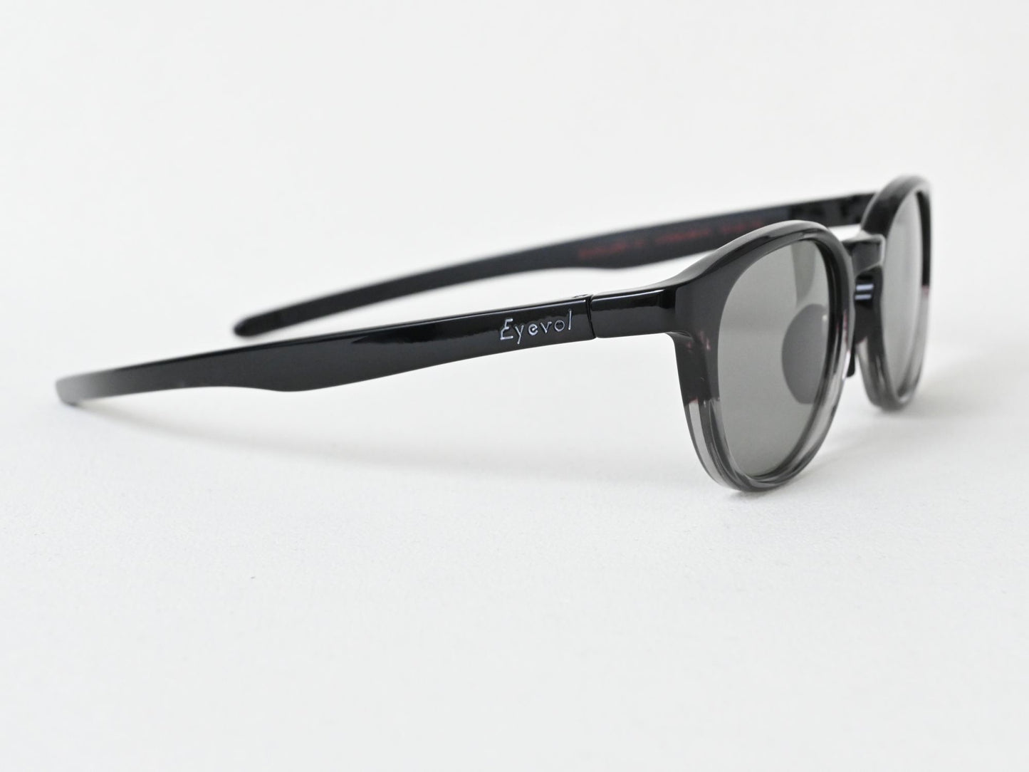 SCHILLER_GYDMH-BK-PL-GRY2偏光