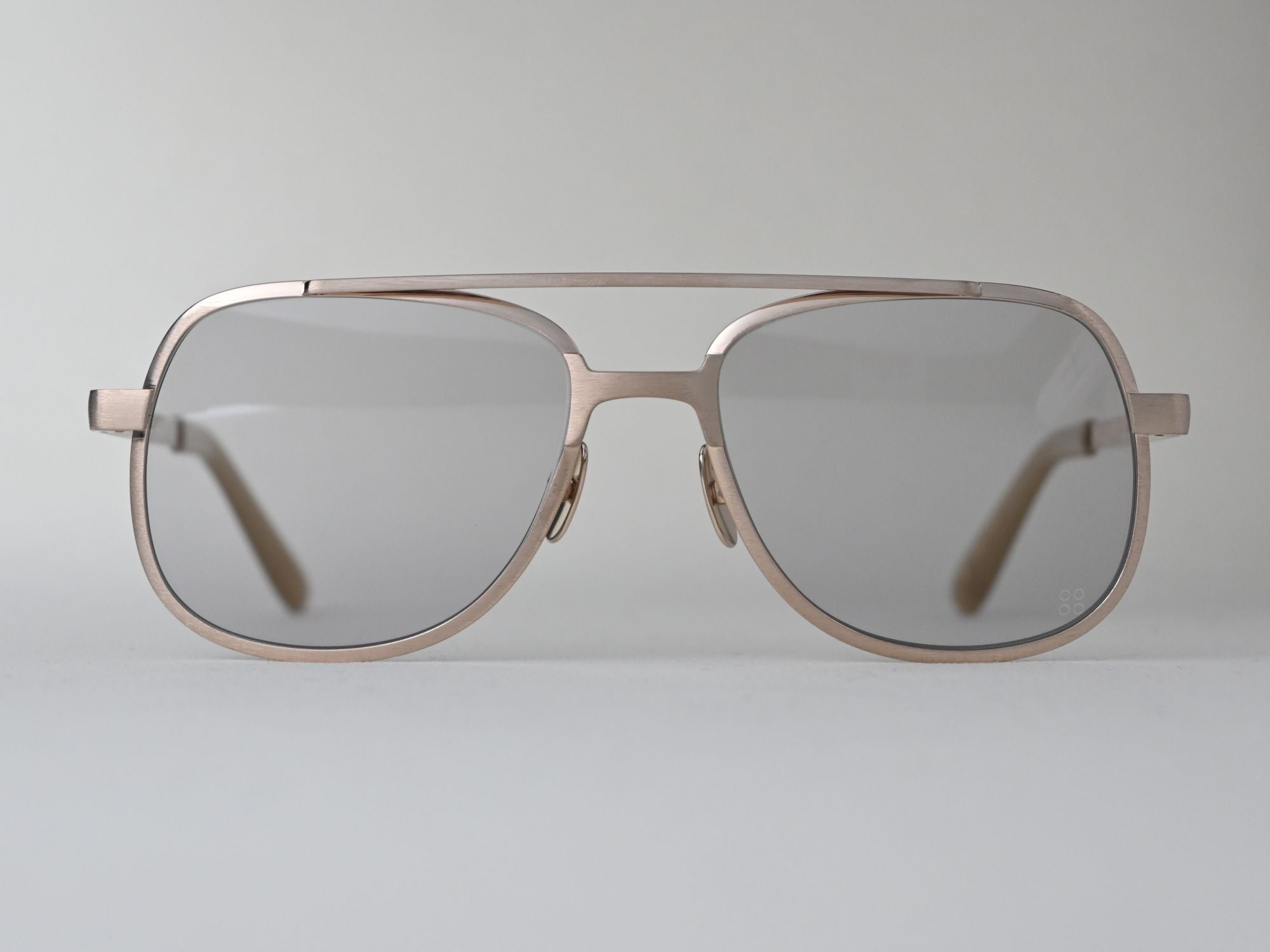 LIONEL_6_サングラスver.