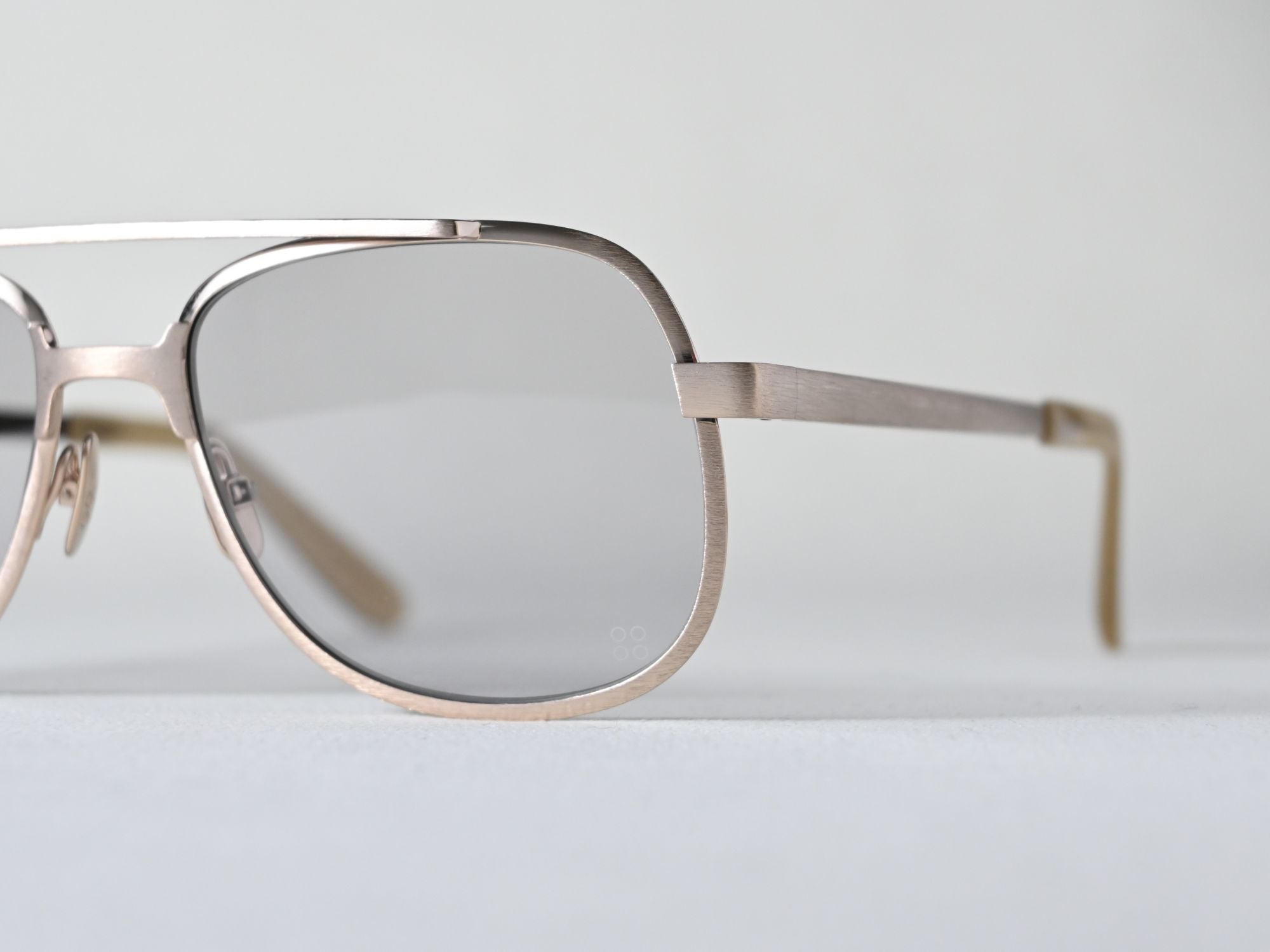 LIONEL_6_サングラスver.