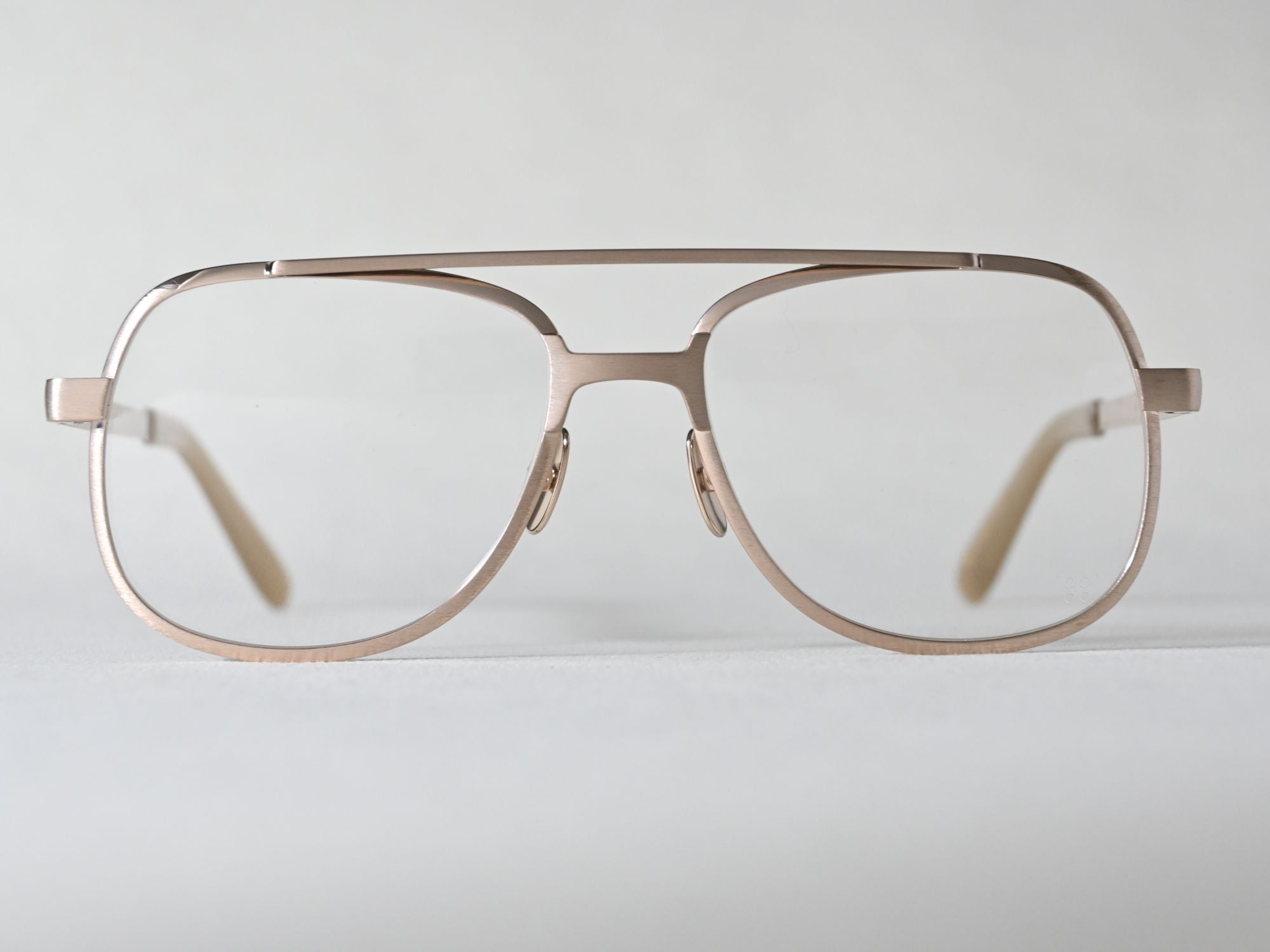 LIONEL_6_フレームver.