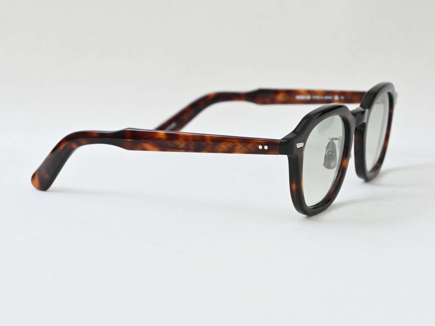 MALCOLM_432_サングラスver.