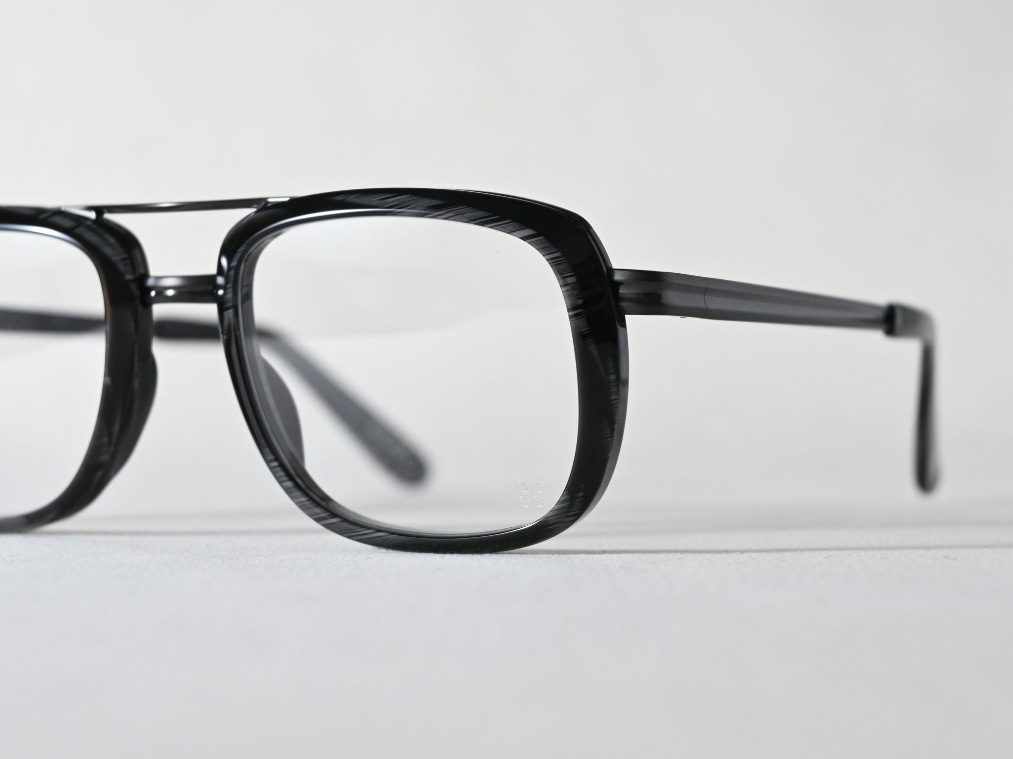 NOLAN_569_フレームver.